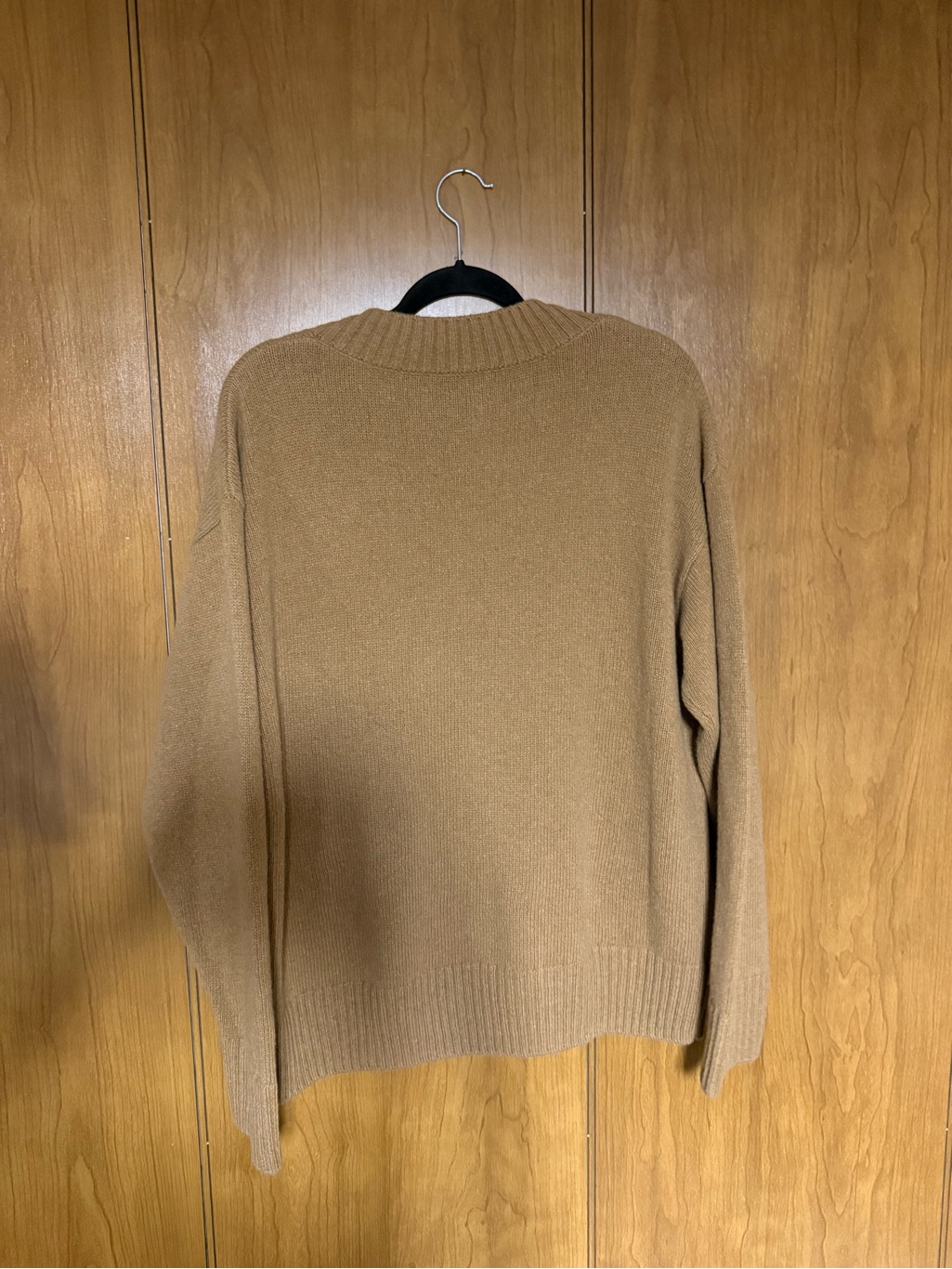 Reformation Jadey Cashmere Oversized V-Neck Sweater — image 4 of 5